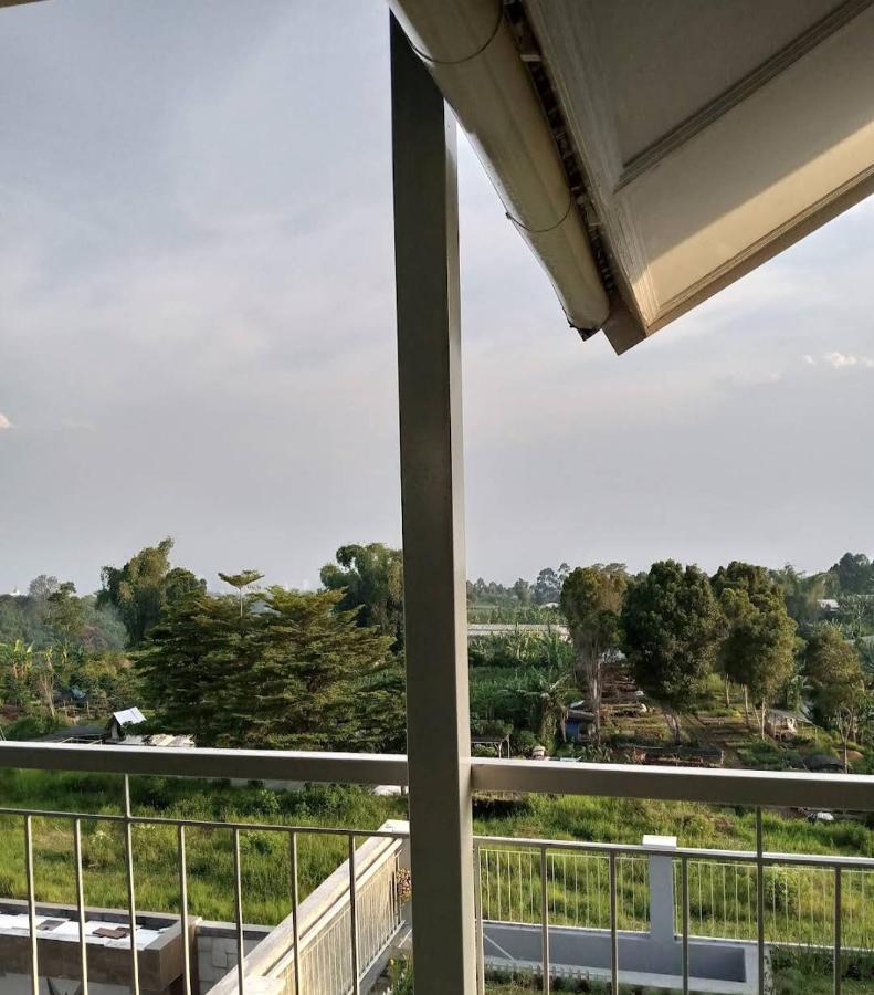 Villa 360 Lembang Exterior photo